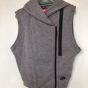 Nike athletic vest with funky hood. Sz S.